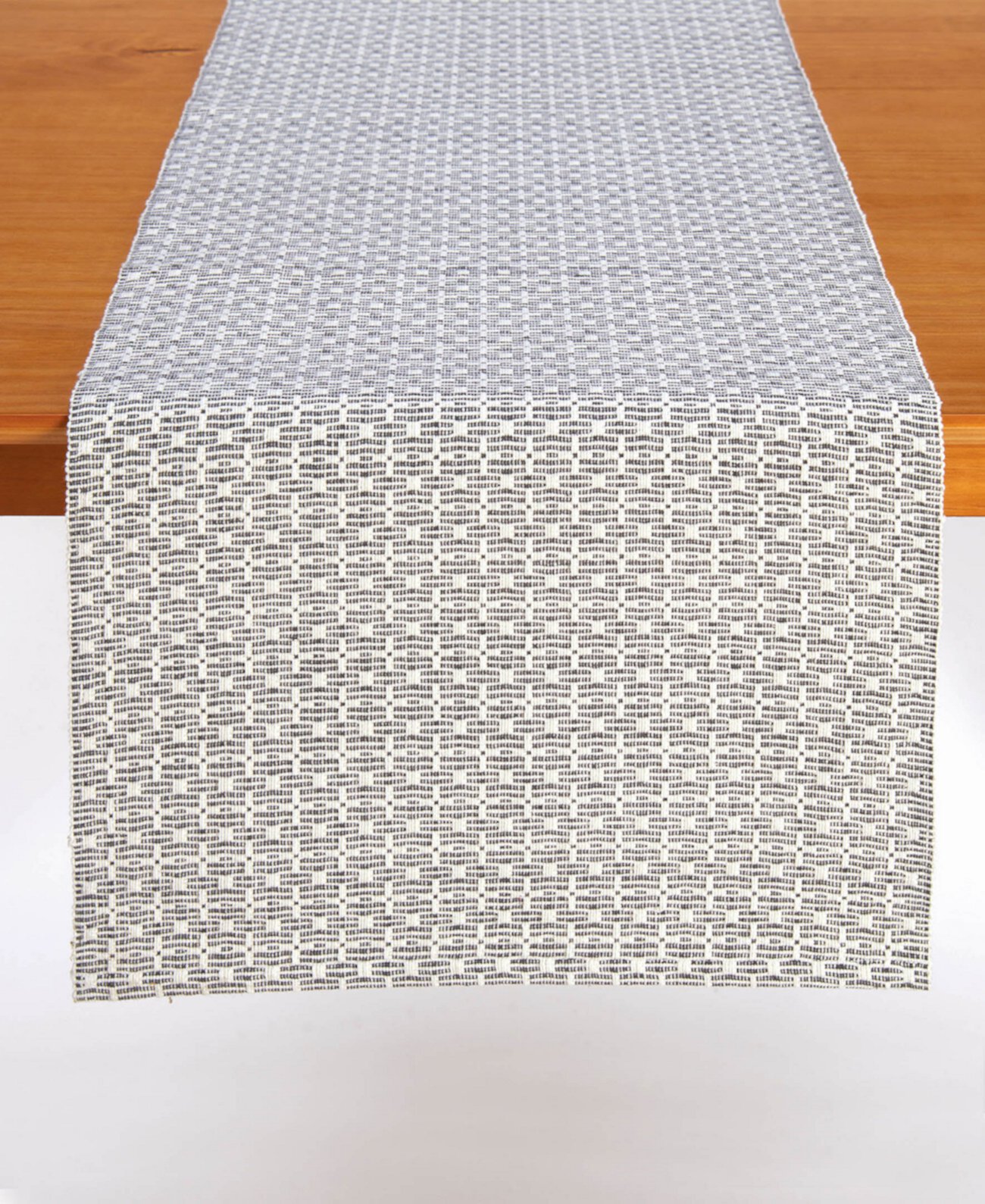 Настольная дорожка Cross Weave-Slate, 72 x 14 дюймов Tableau