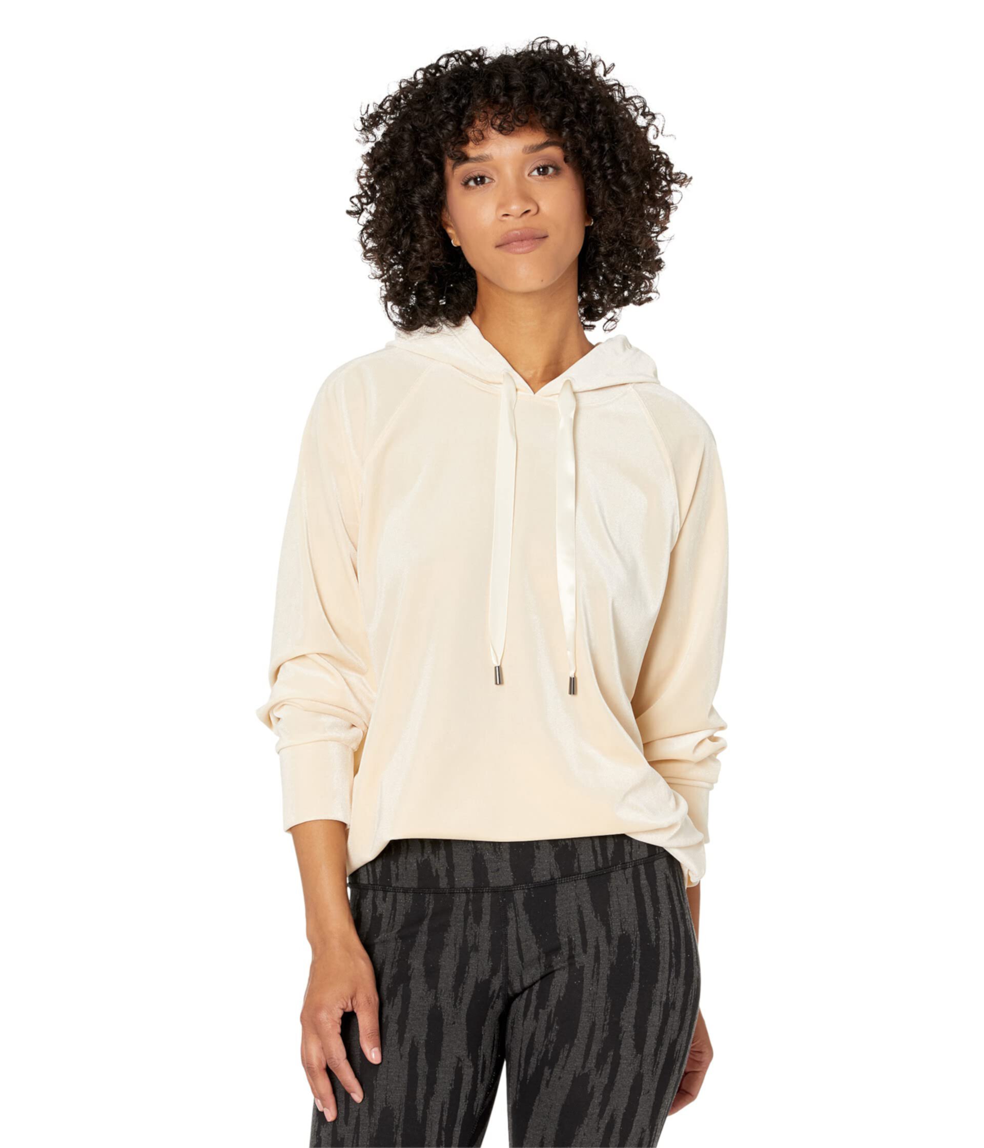 Chalet Stretch Velvet Sweatshirt Lysse