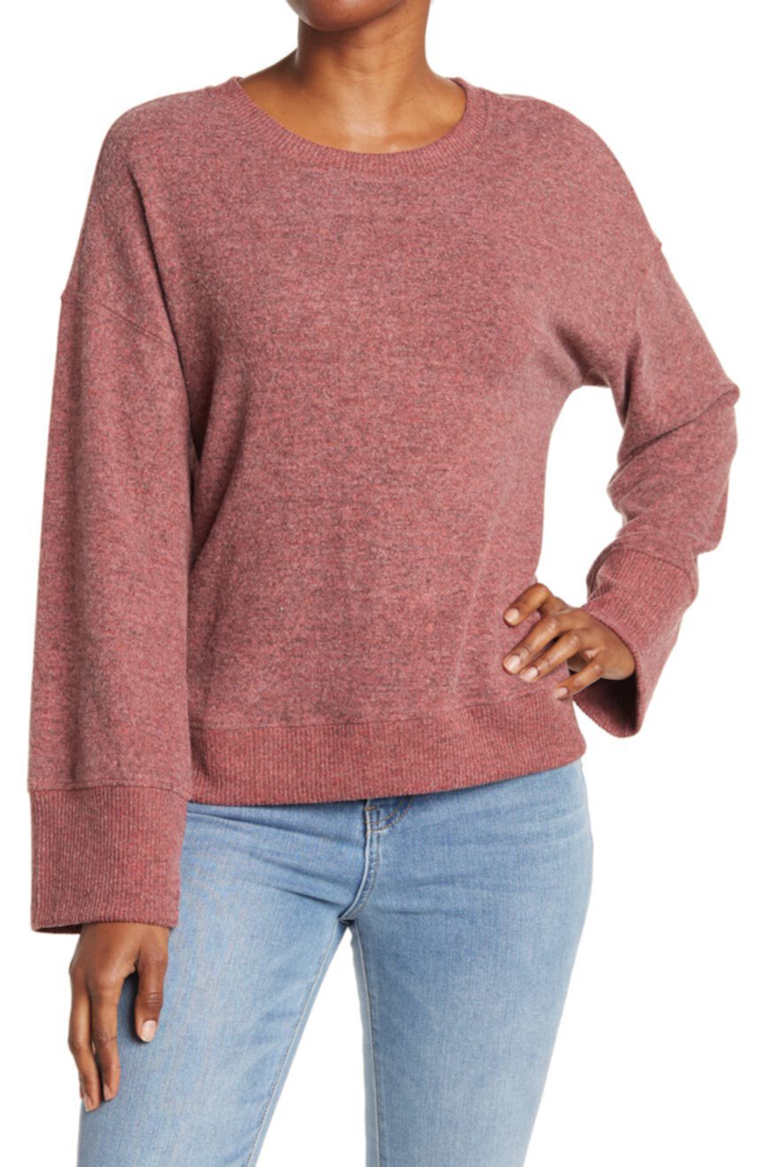 Укороченный пуловер свободного кроя с длинными рукавами Olivia Sky