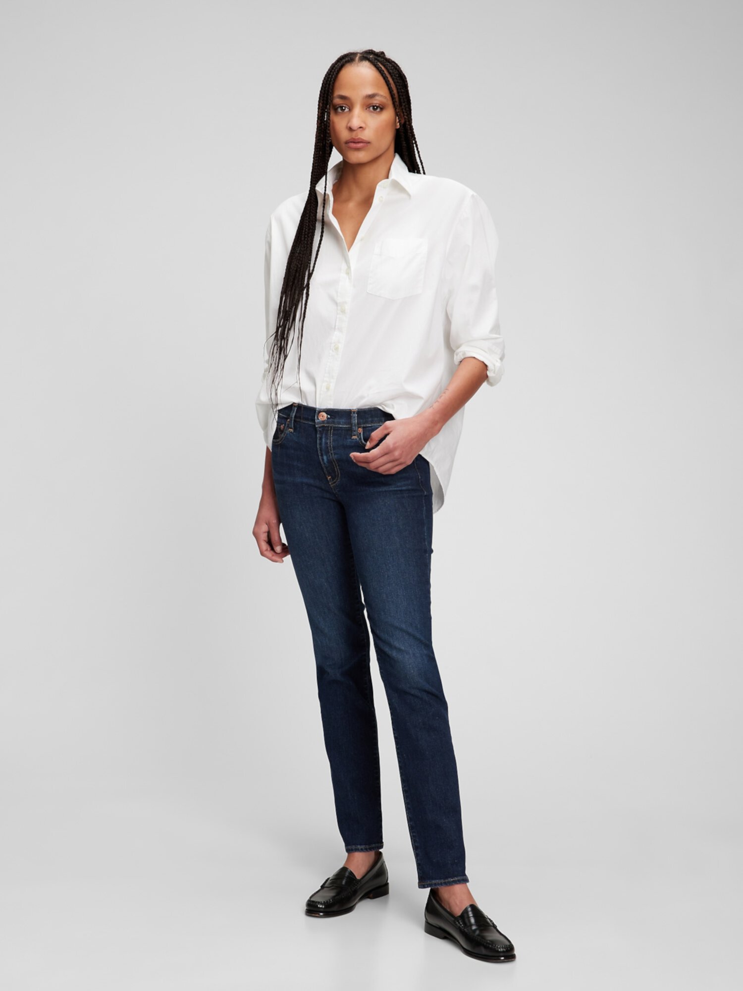 mid rise classic straight jeans with washwell