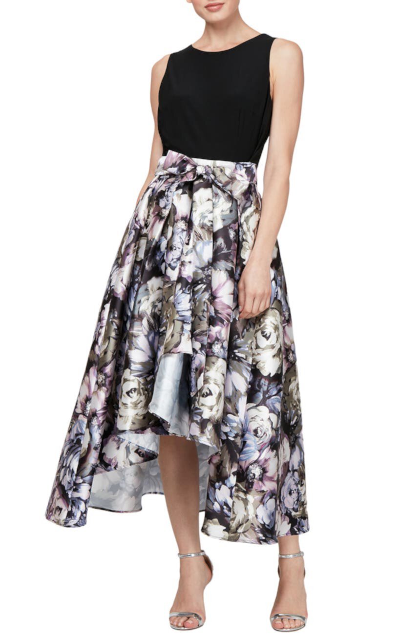 Платье с высоким/низким вырезом и поясом с цветочным принтом SLNY