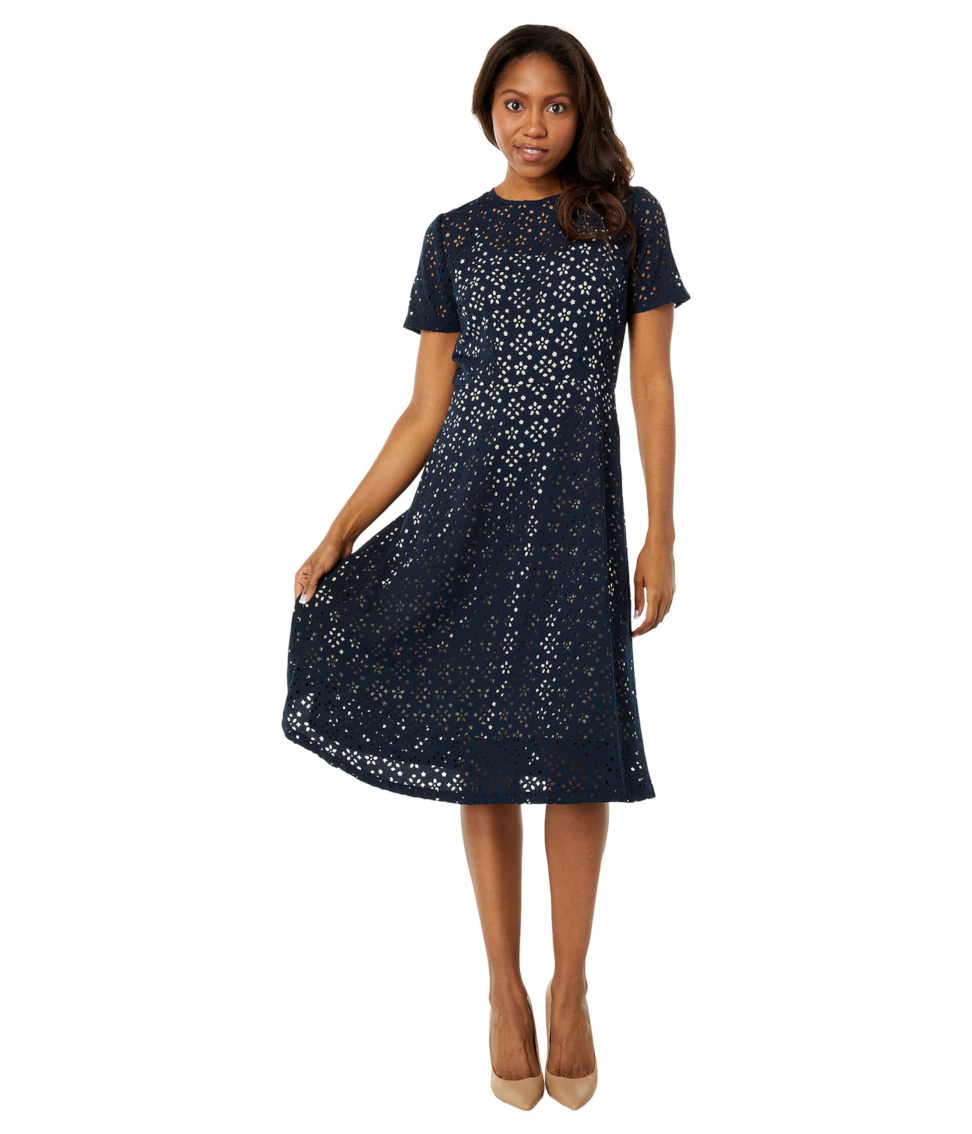 Платье миди трапециевидной формы с короткими рукавами и вырезом-круглой горловиной Maggy London