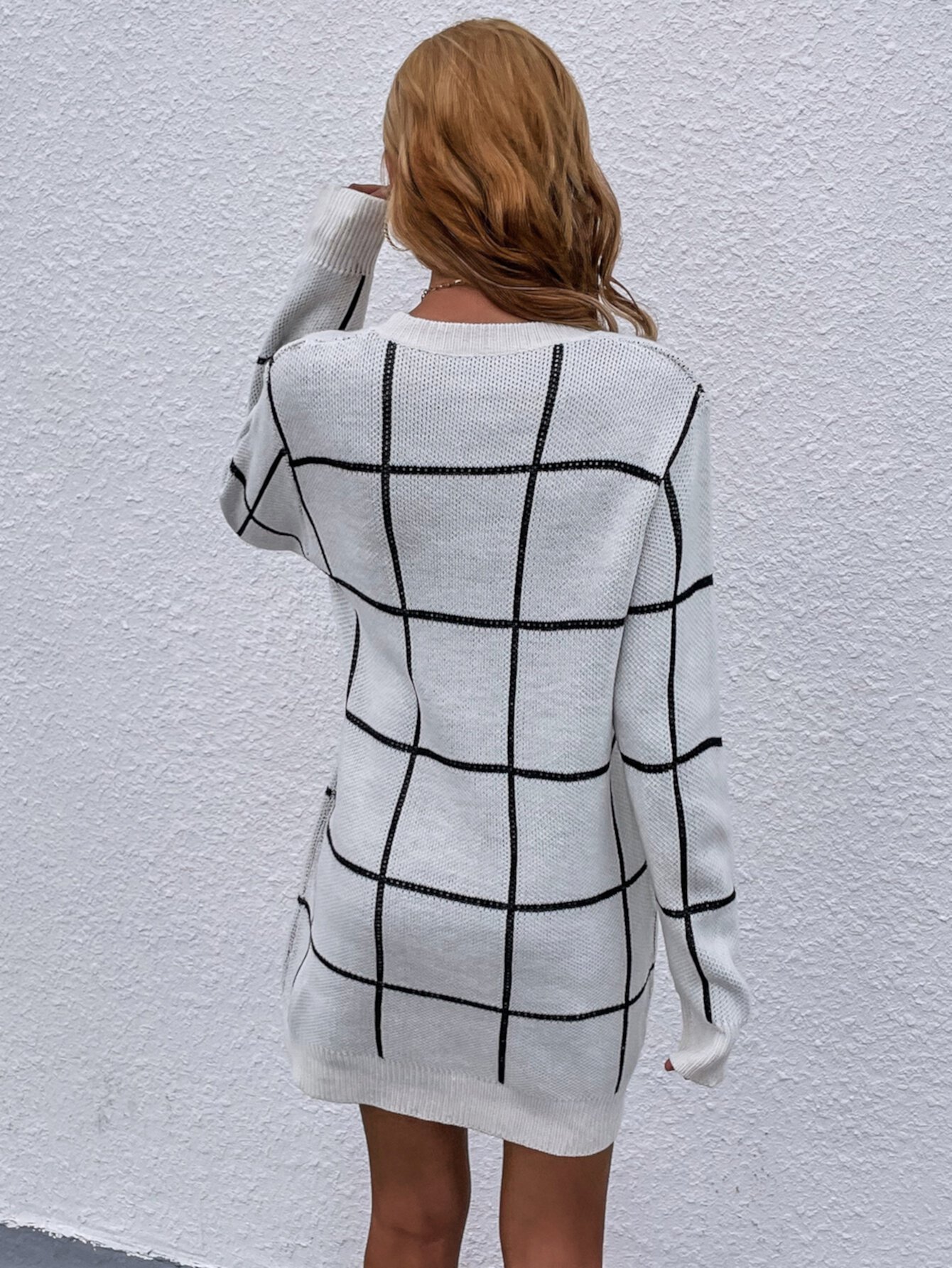 Платье-свитер в клетку с рисунком без пояса SHEIN