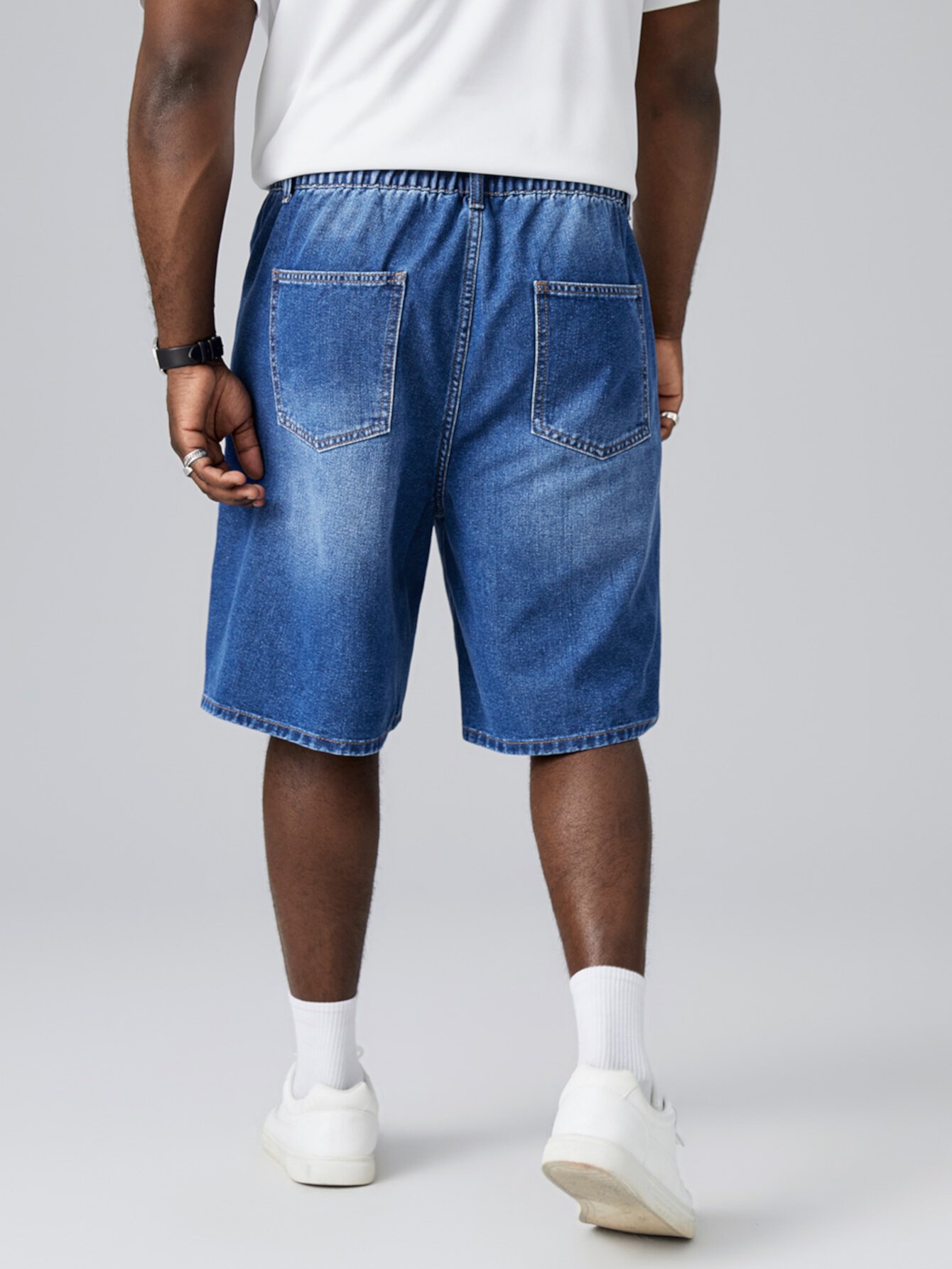Extended Sizes для мужчины Джинсовые шорты-бермуды SHEIN
