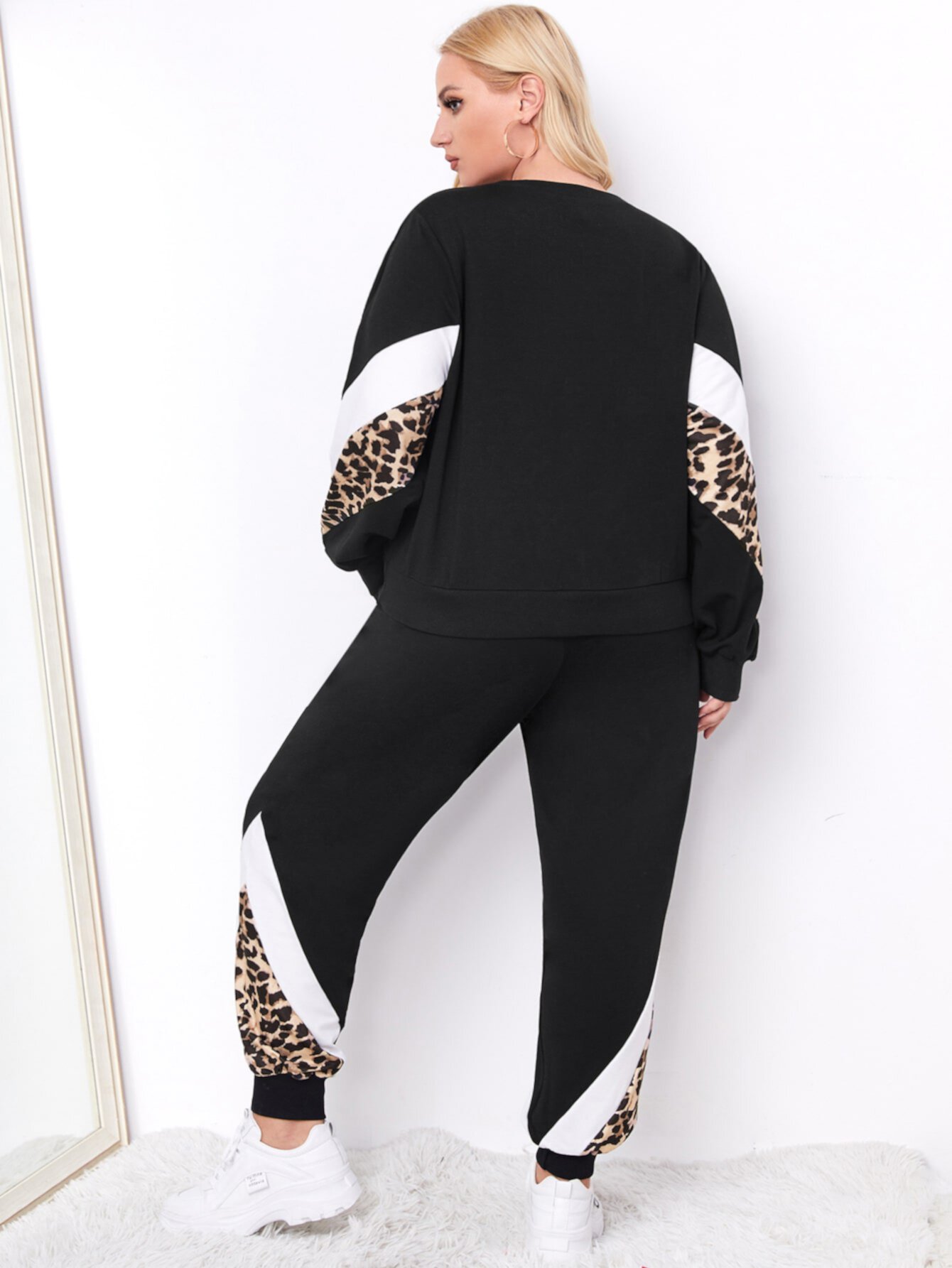 размера плюс контрастный с леопардовым принтом Свитшот & Спортивные брюки SHEIN