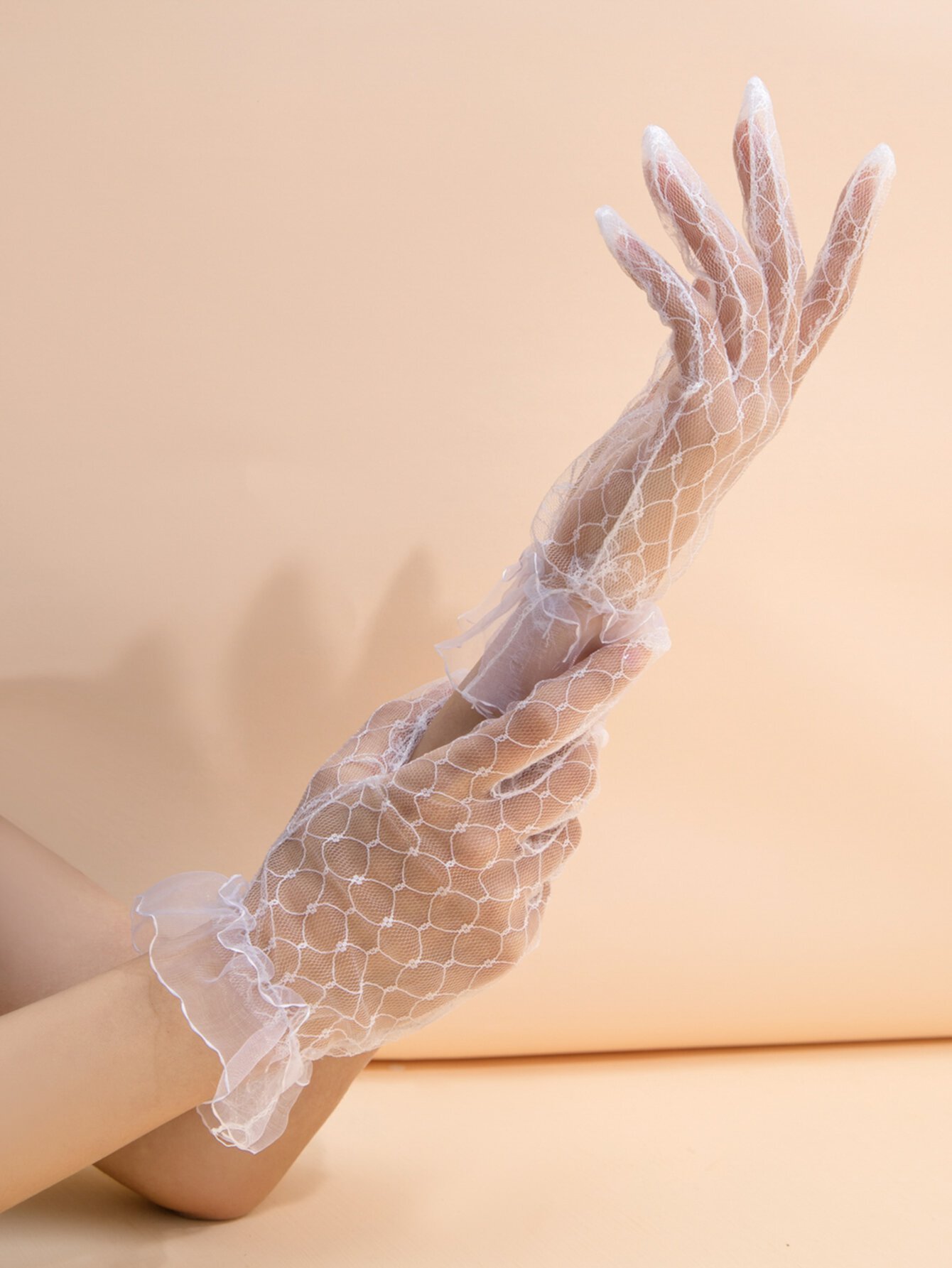Кружевные сетчатые перчатки SHEIN