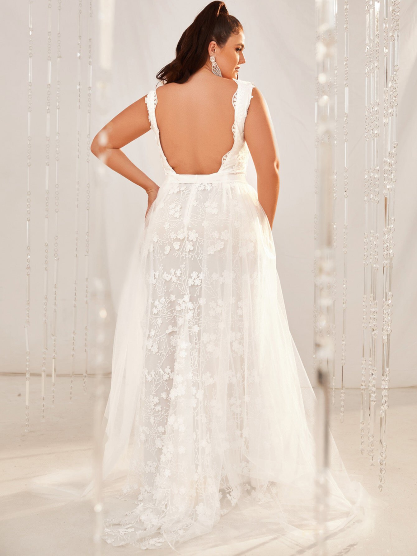 Свадебное платье контрастный сетчатый с кружевной отделкой длиной до пола SHEIN