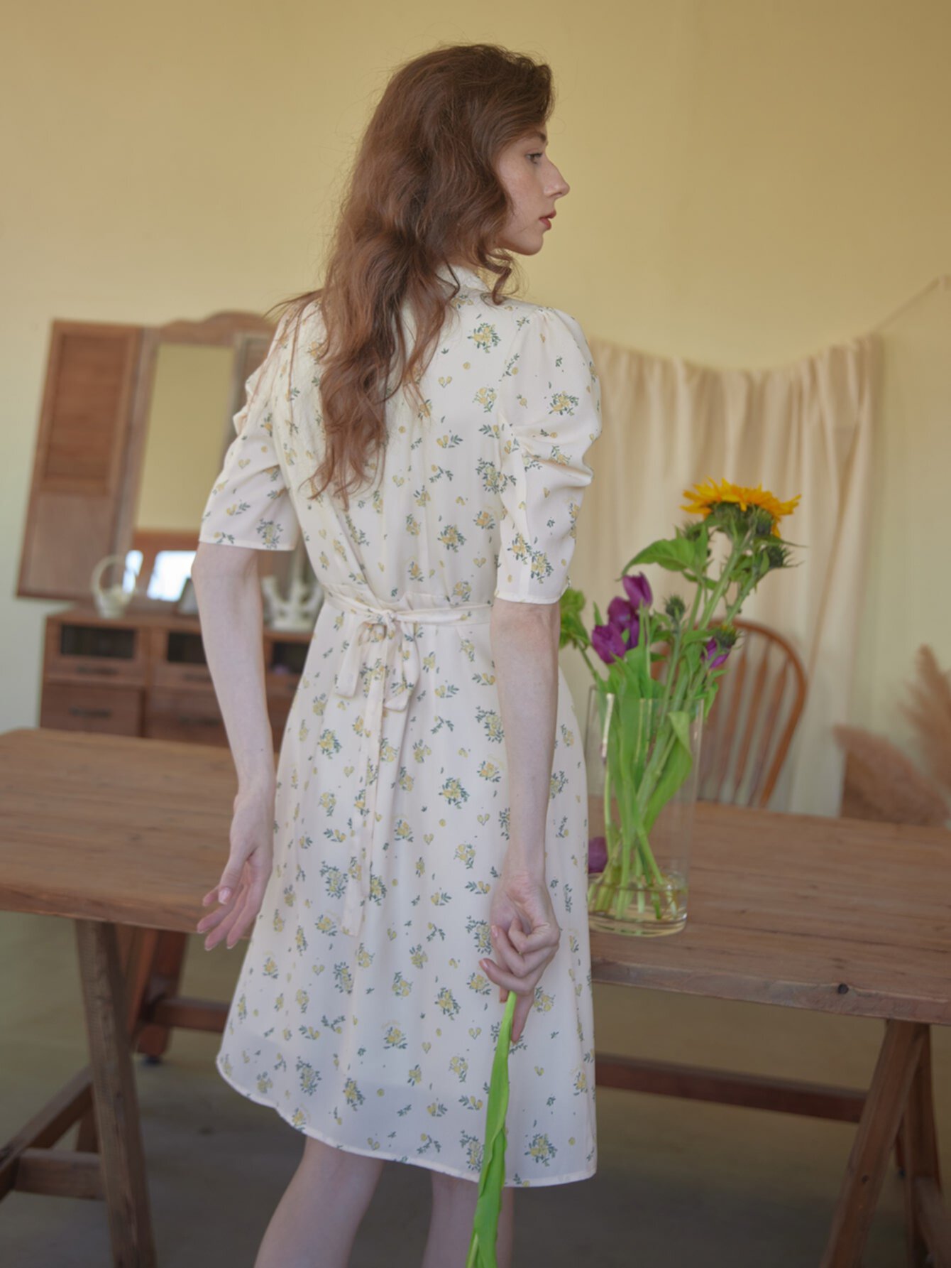 Simple Retro Платье с цветочным принтом с пышным рукавом с узлом сзади Simple Retro