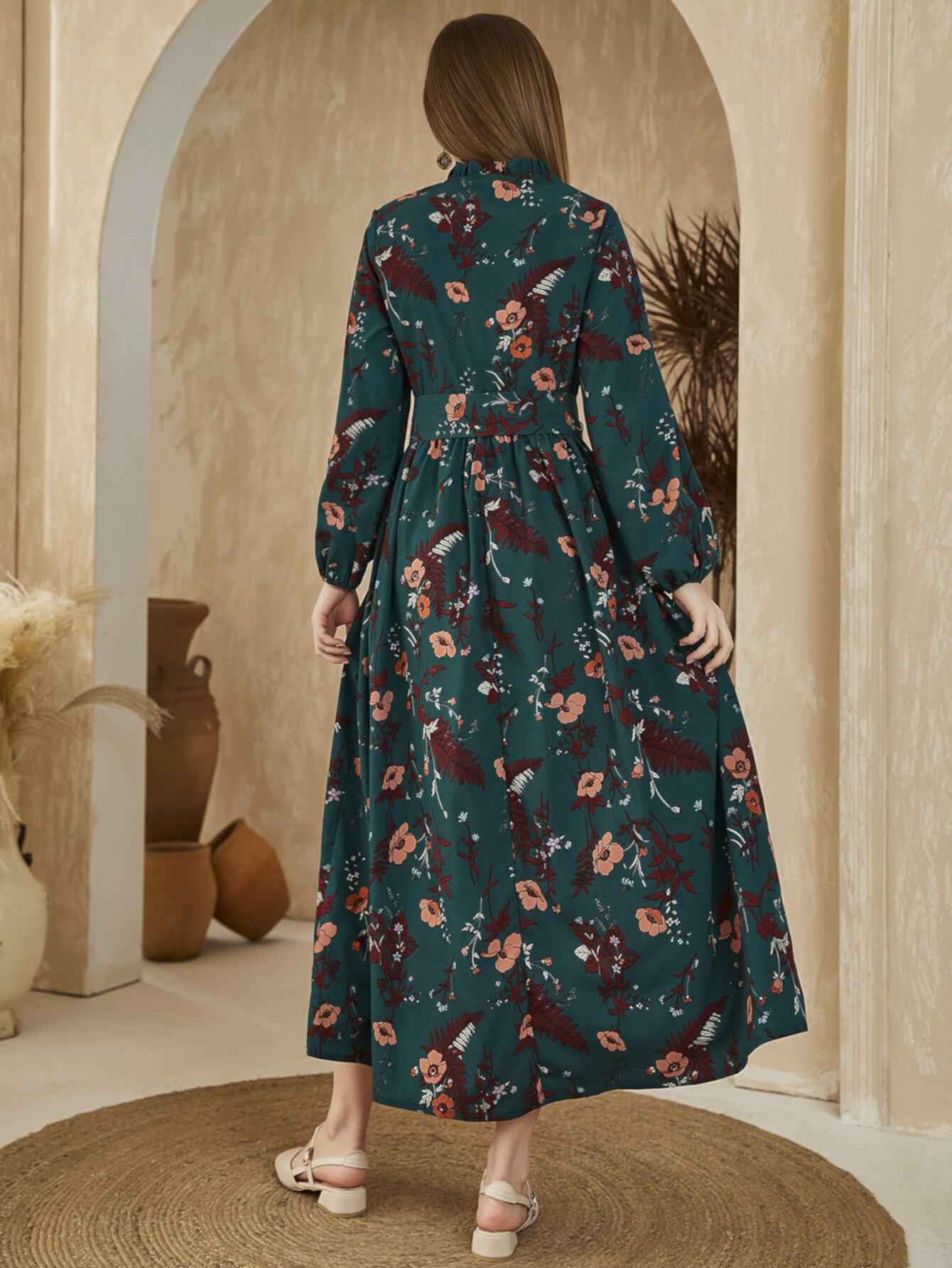 Платье с поясом с цветочным принтом с рукавами-фонариками SHEIN