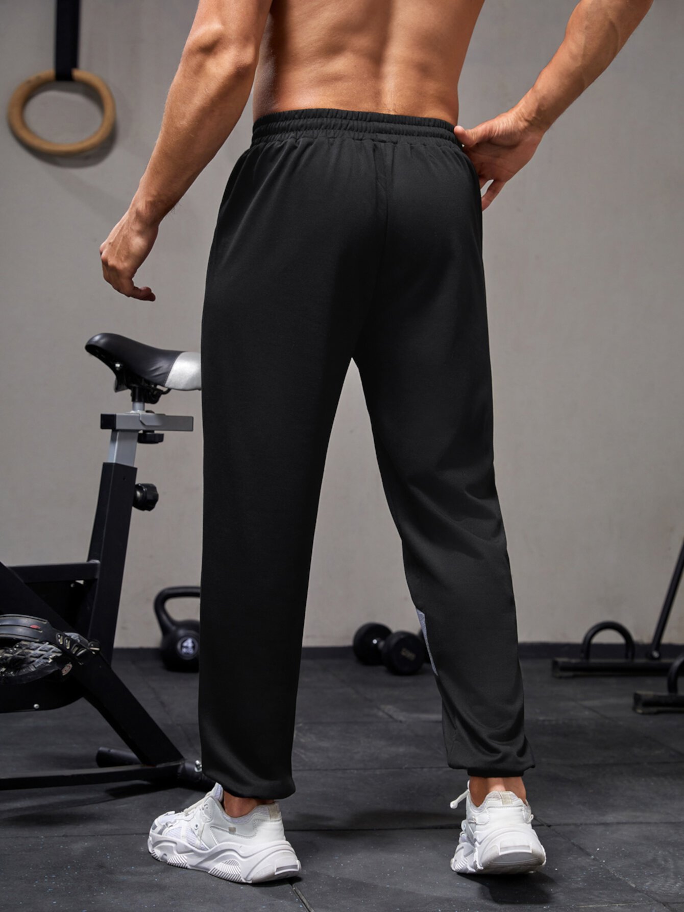 для мужчины Спортивные брюки контрастный с боковым швом на кулиске SHEIN