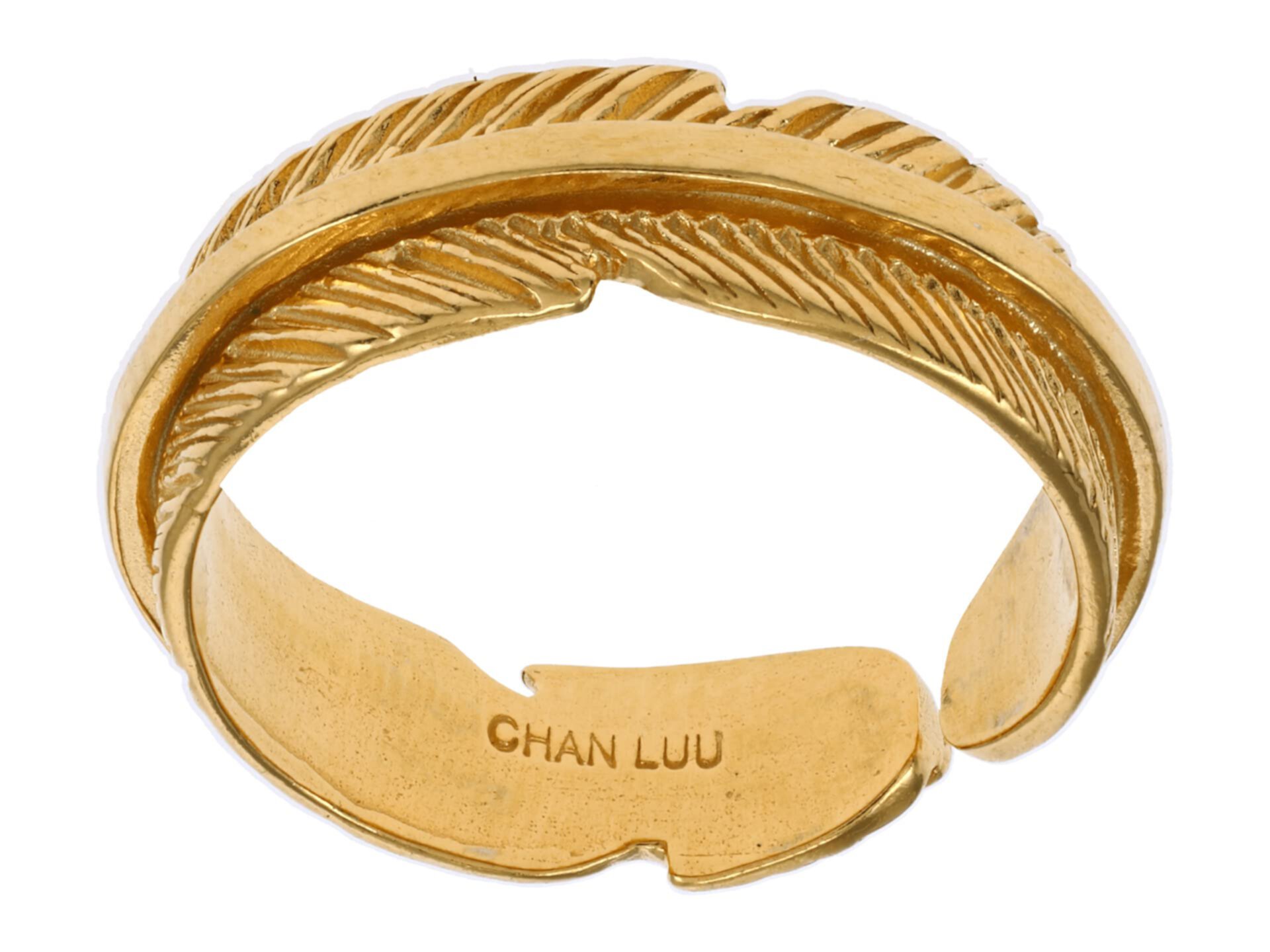 Кольцо с резными перьями Chan Luu