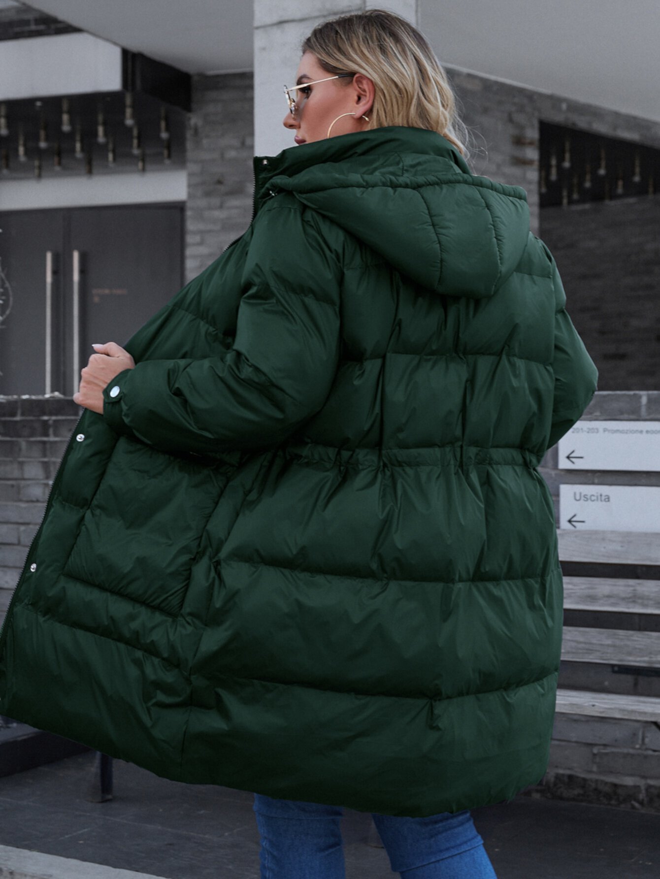 Зимнее пальто с карманом на кулиске размера плюс SHEIN