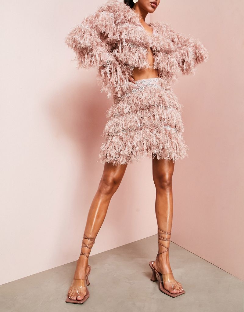 Розовая юбка с перьями и декоративной отделкой ASOS LUXE - часть комплекта ASOS Luxe