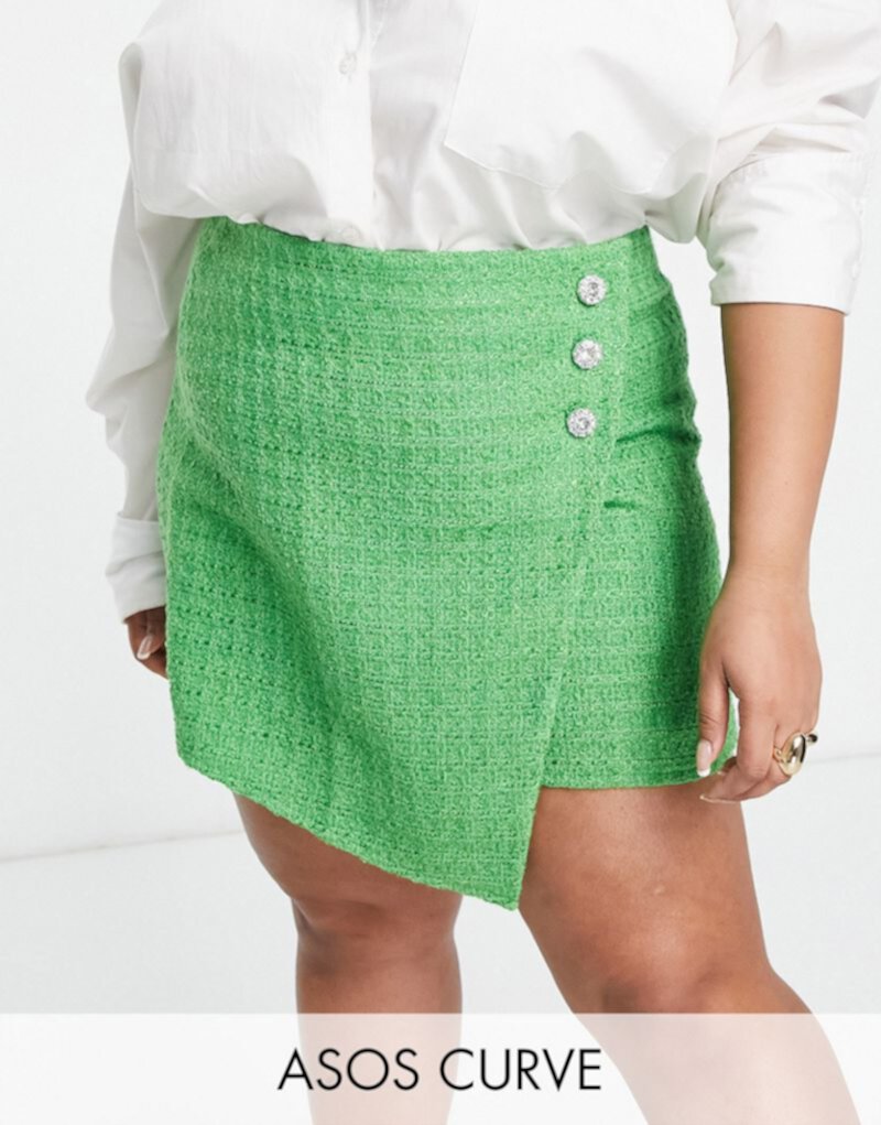 Зеленая мини-юбка из букле с бриллиантовыми пуговицами ASOS DESIGN Curve ASOS DESIGN