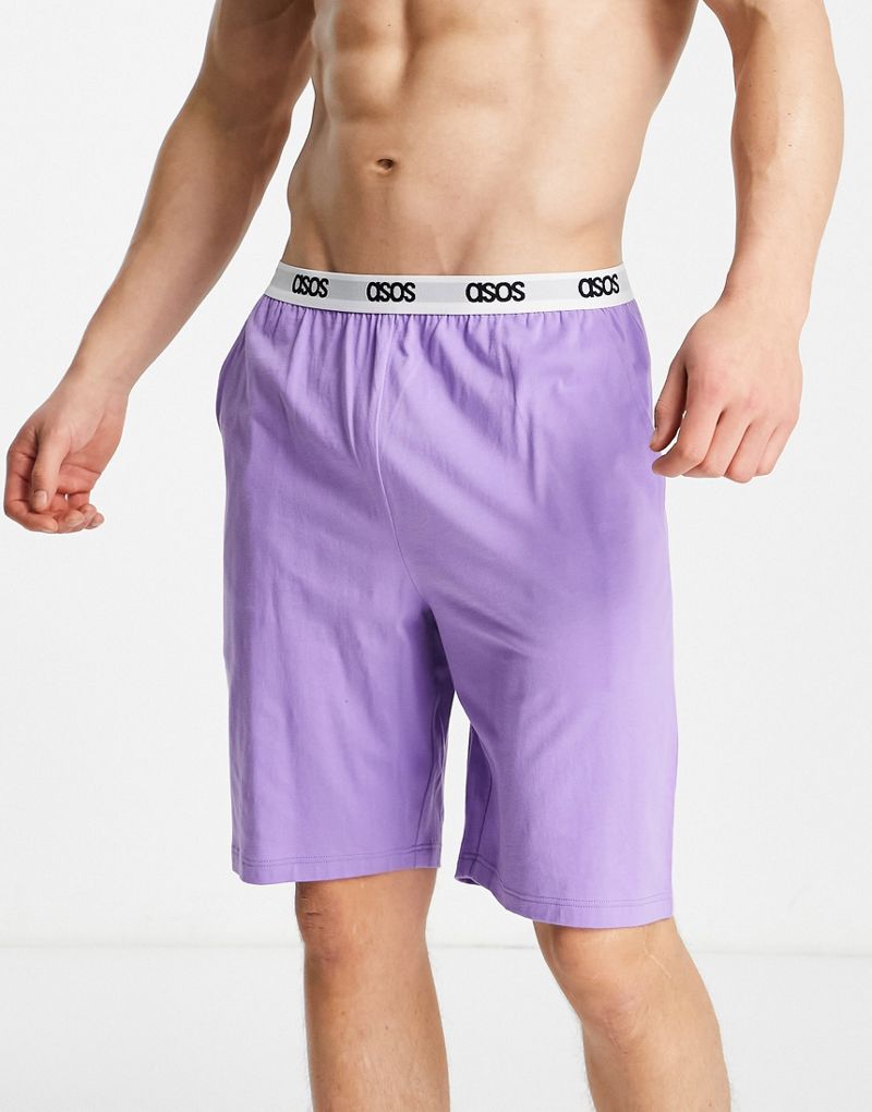 Где найти фиолетовые шорты