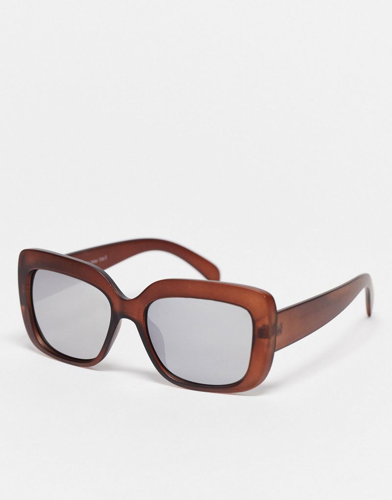 Матово-коричневые солнцезащитные очки в крупной прямоугольной оправе AJ Morgan AJ Morgan