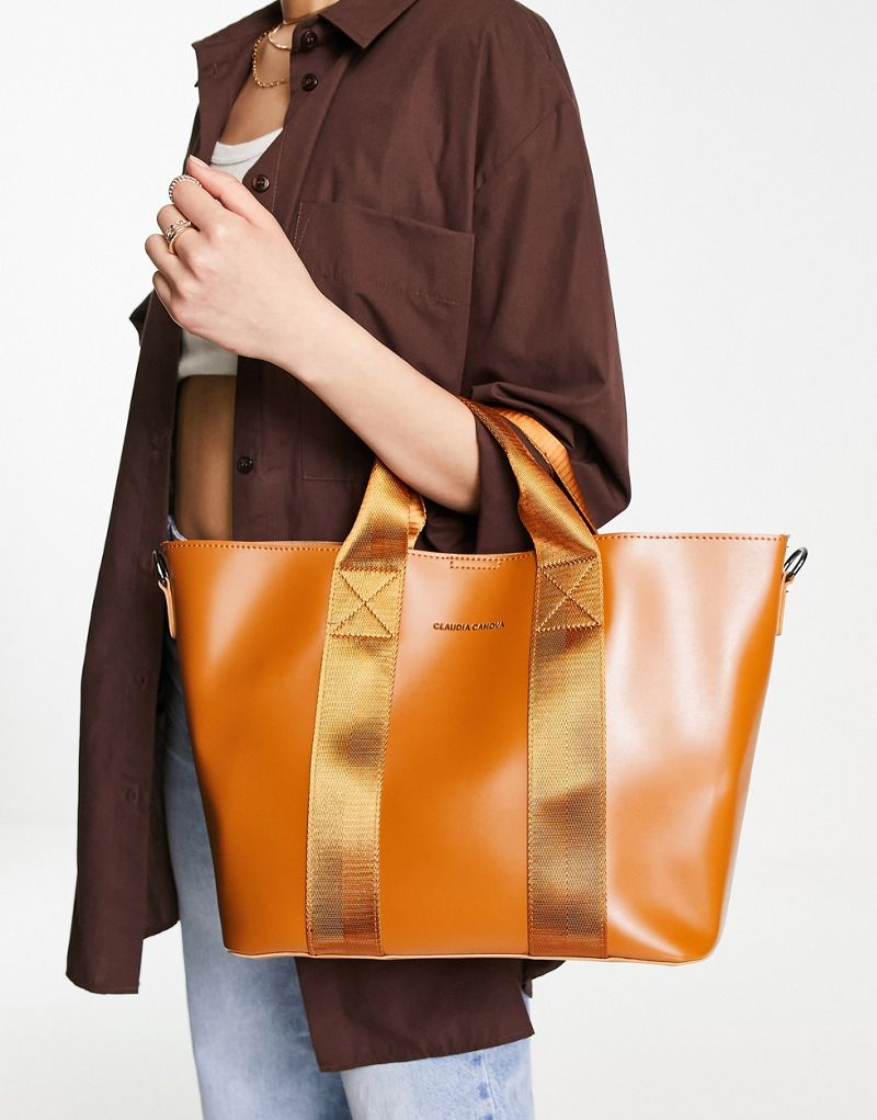 Светло-коричневая большая сумка Claudia Canova Claudia Canova