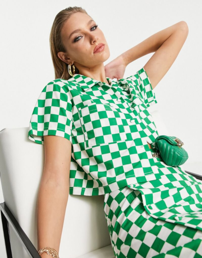 Extro & Vert cropped boxy shirt in bold green checkerboard Extro & Vert