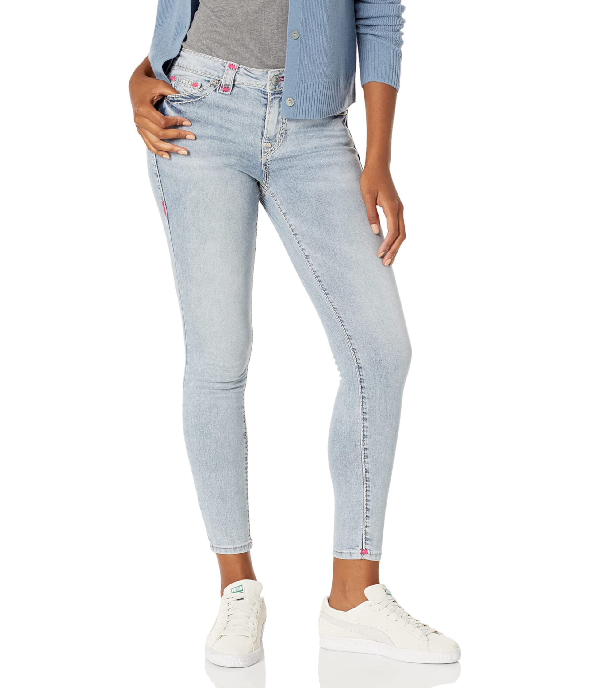 Jennie Mid-Rise Curvy Skinny Supert in Renovation True Religion