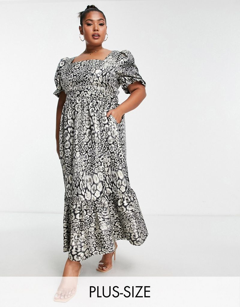 Жаккардовое платье средней длины с леопардовым принтом Lovedrobe Luxe Plus Lovedrobe