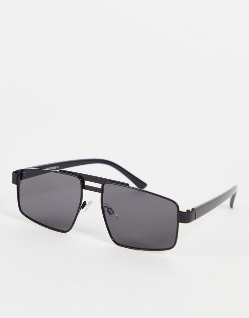 Черные угловатые солнцезащитные очки-авиаторы с перемычкой Madein Madein.