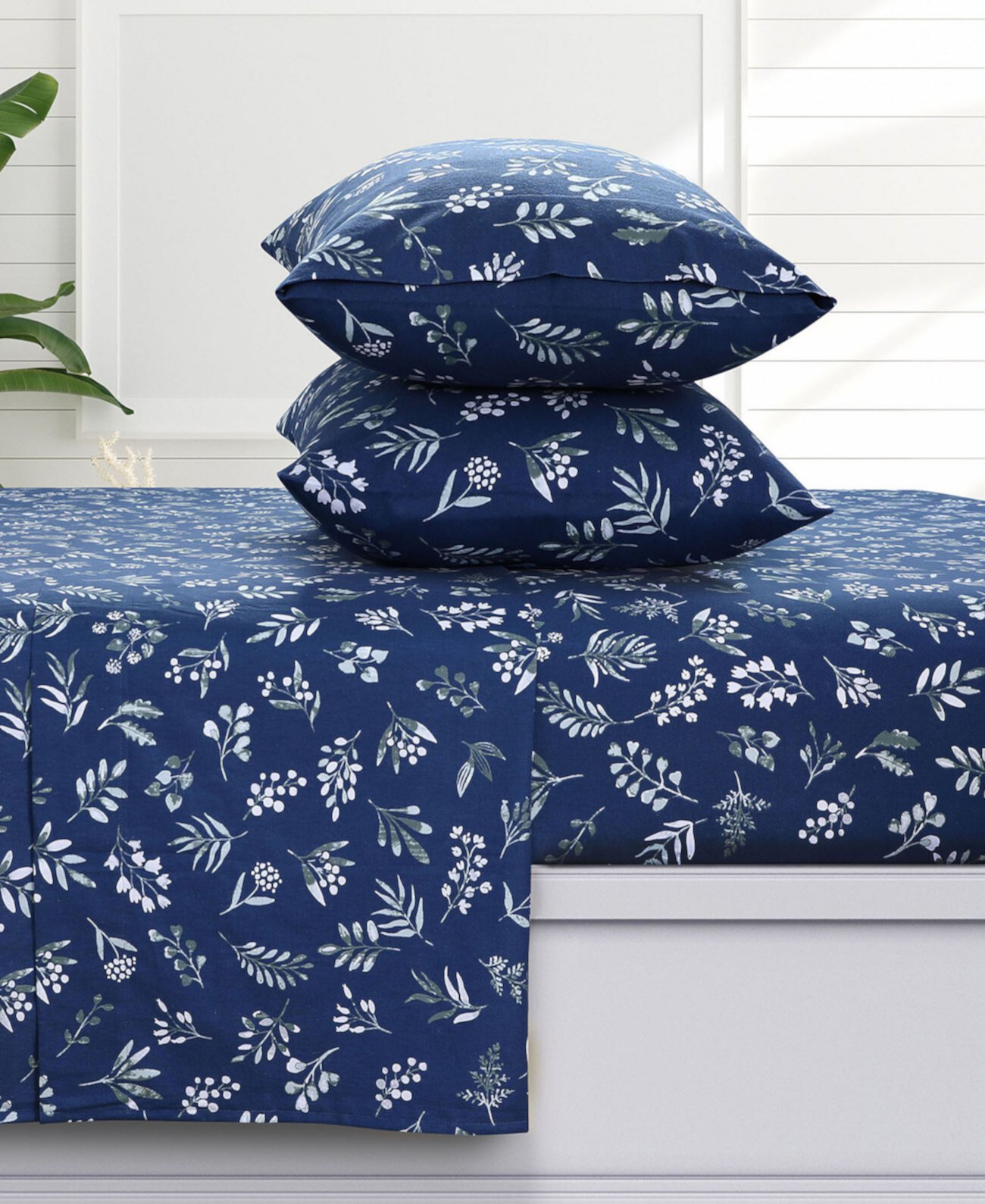 Eva Floral 170-GSM Flannel Extra Deep Pocket 4 Piece Sheet Set, Full Azores Home