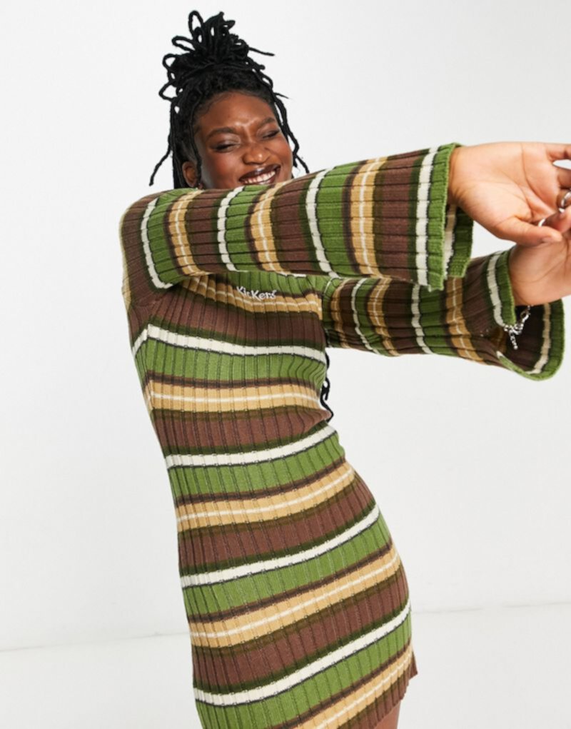 Вязаное платье-свитер приталенного кроя с высоким воротником и полоской в стиле ретро Kickers Kickers