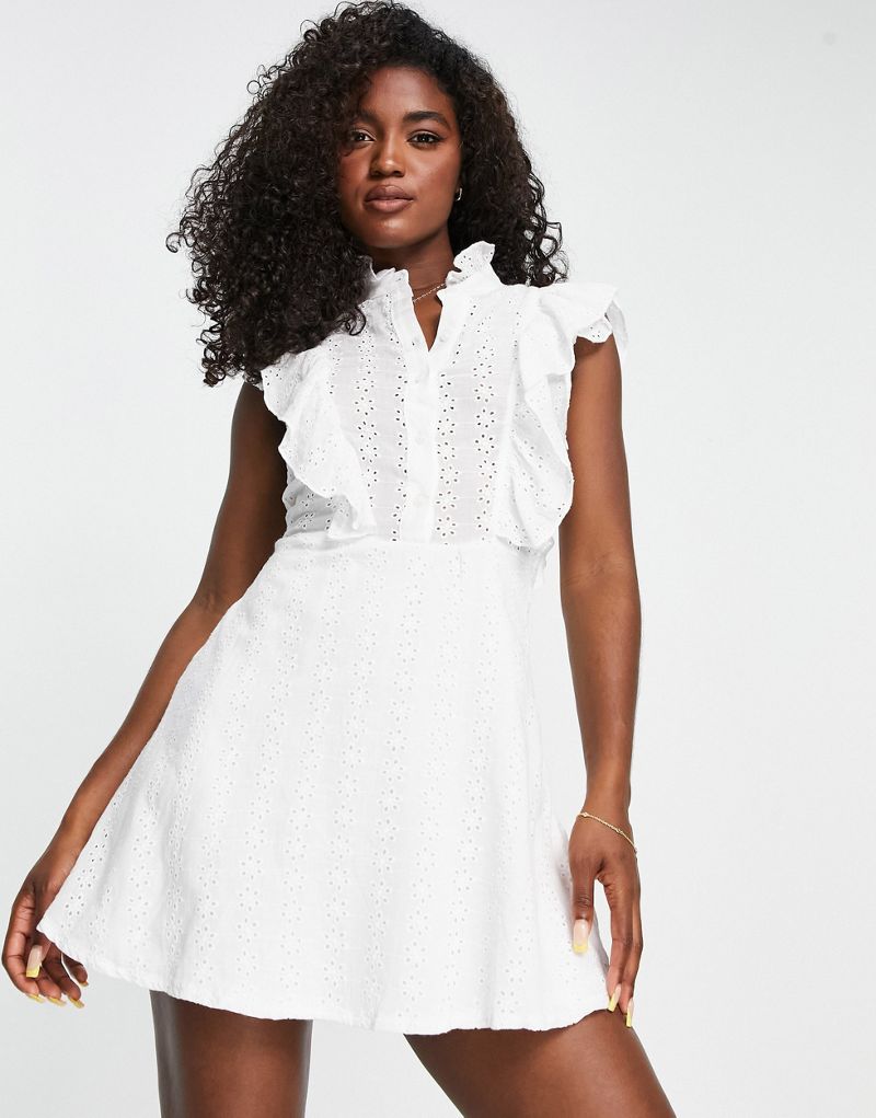 Белое мини-платье вышивки Parisian с высоким воротником Parisian