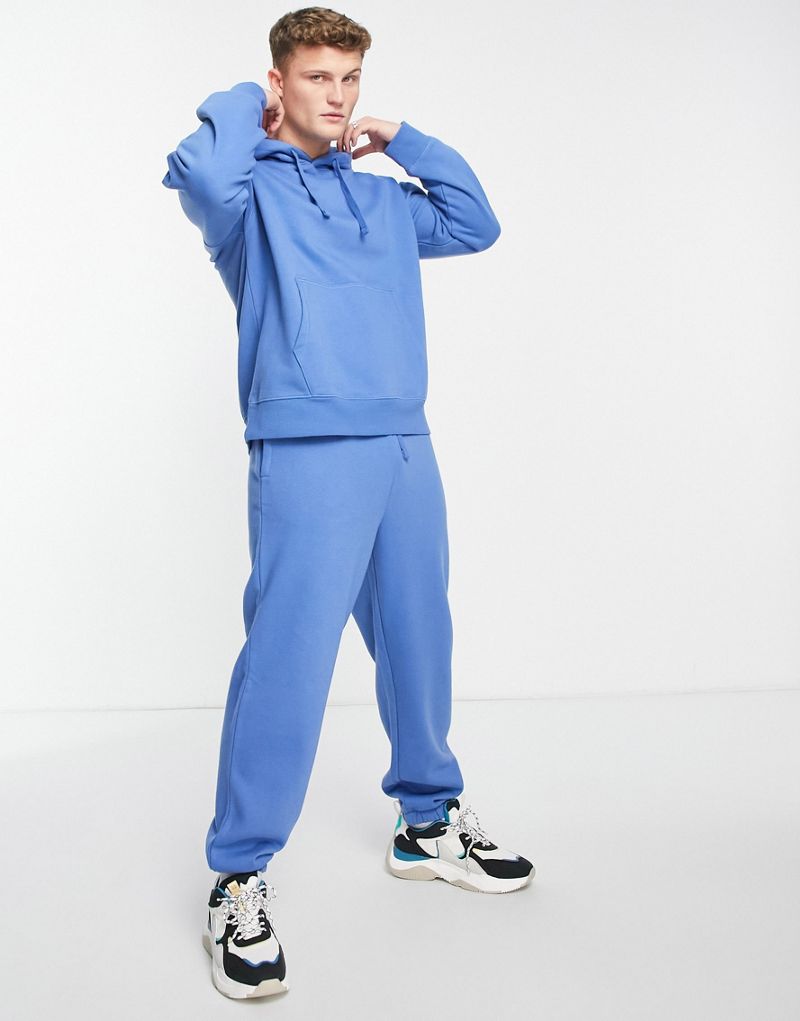 Синие спортивные штаны оверсайз Topman — часть комплекта TOPMAN