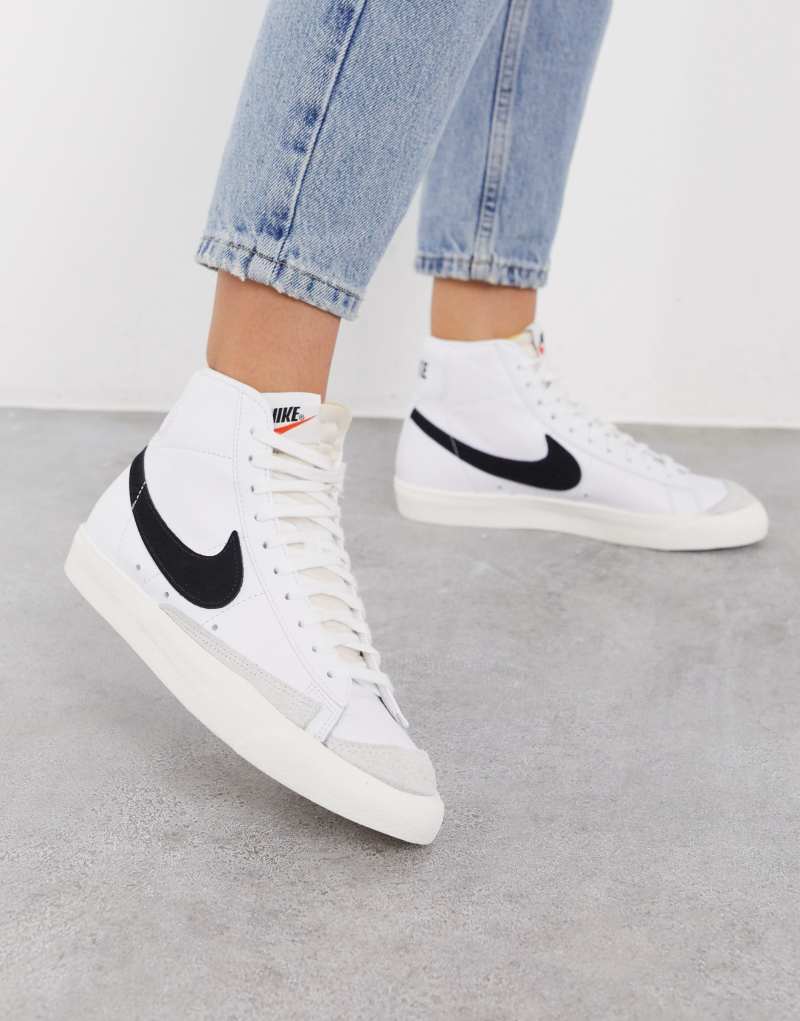  Женские кеды-кроссовки Nike Blazer Mid '77 с ретро-дизайном в белом и черном цветах Nike