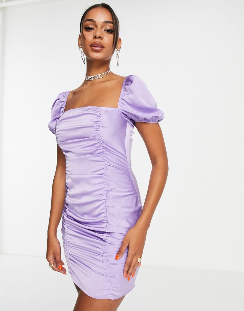 Пурпурное атласное платье мини со сборками и объемными рукавами NaaNaa NaaNaa