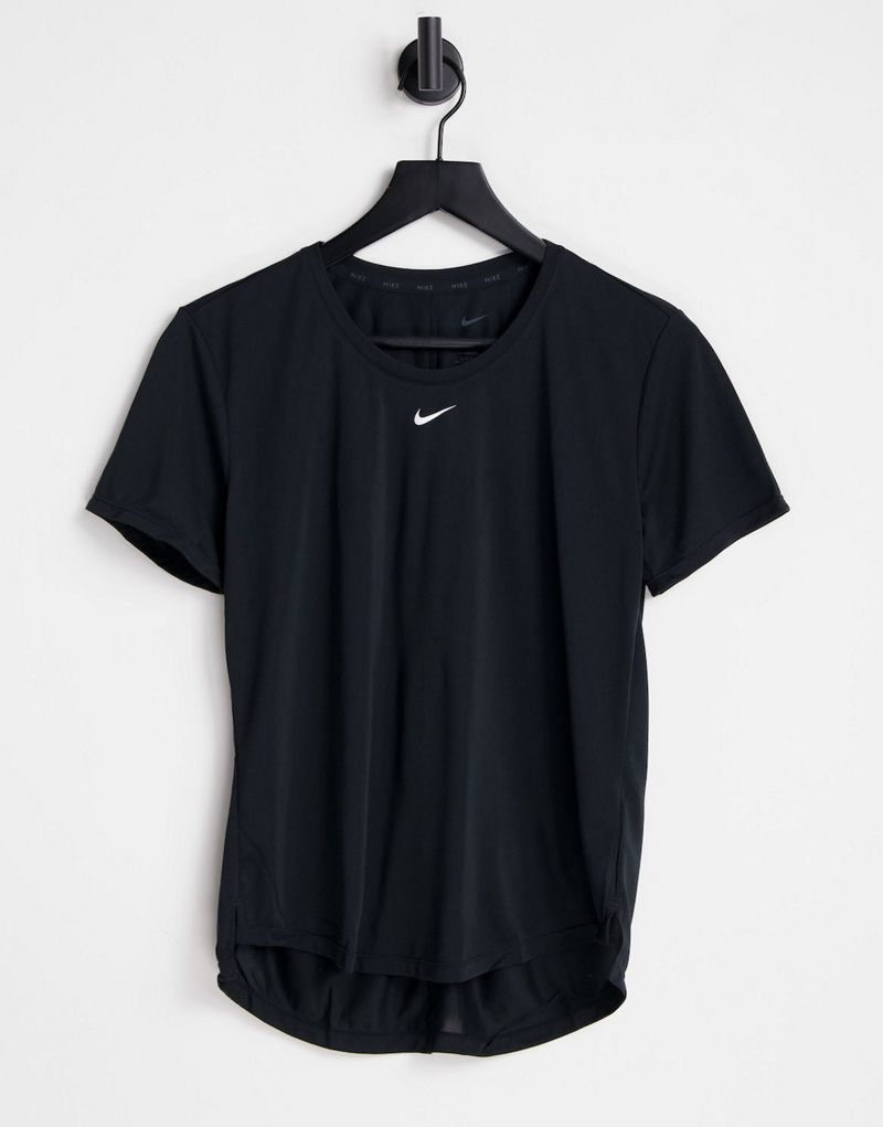 Черная футболка стандартного кроя с короткими рукавами Nike Training One Dri-FIT Nike