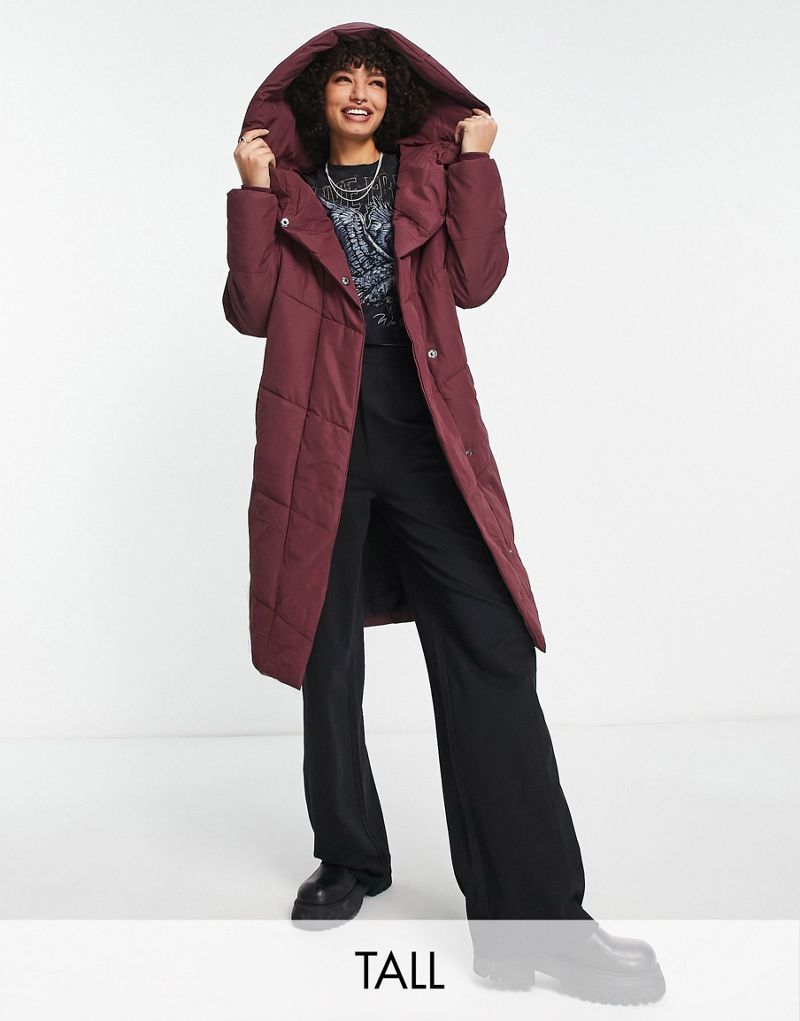 Женское длинное пальто с капюшоном Noisy May Tall в темно-красном цвете Noisy May