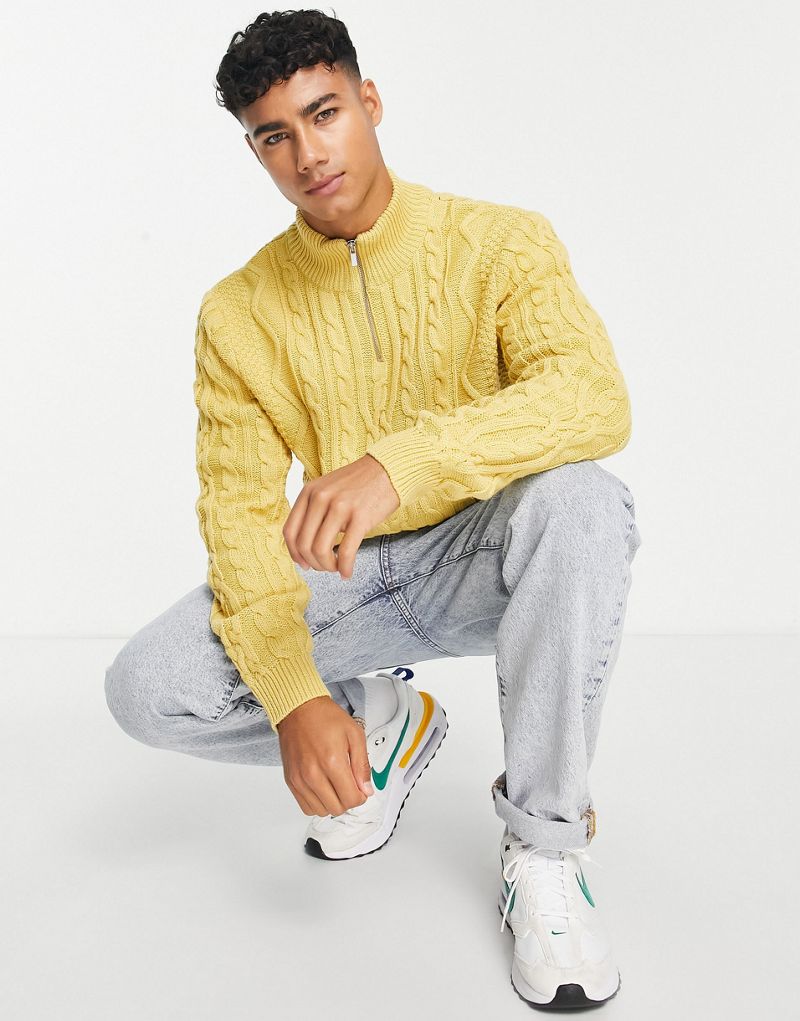 Горчичный вязаный свитер с полумолнией ASOS DESIGN ASOS DESIGN