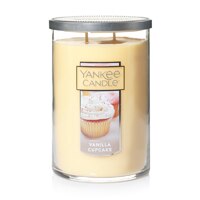 Yankee Candle Large Tumbler Scented Candle Vanilla Cupcake -- 22 унции Yankee Candle