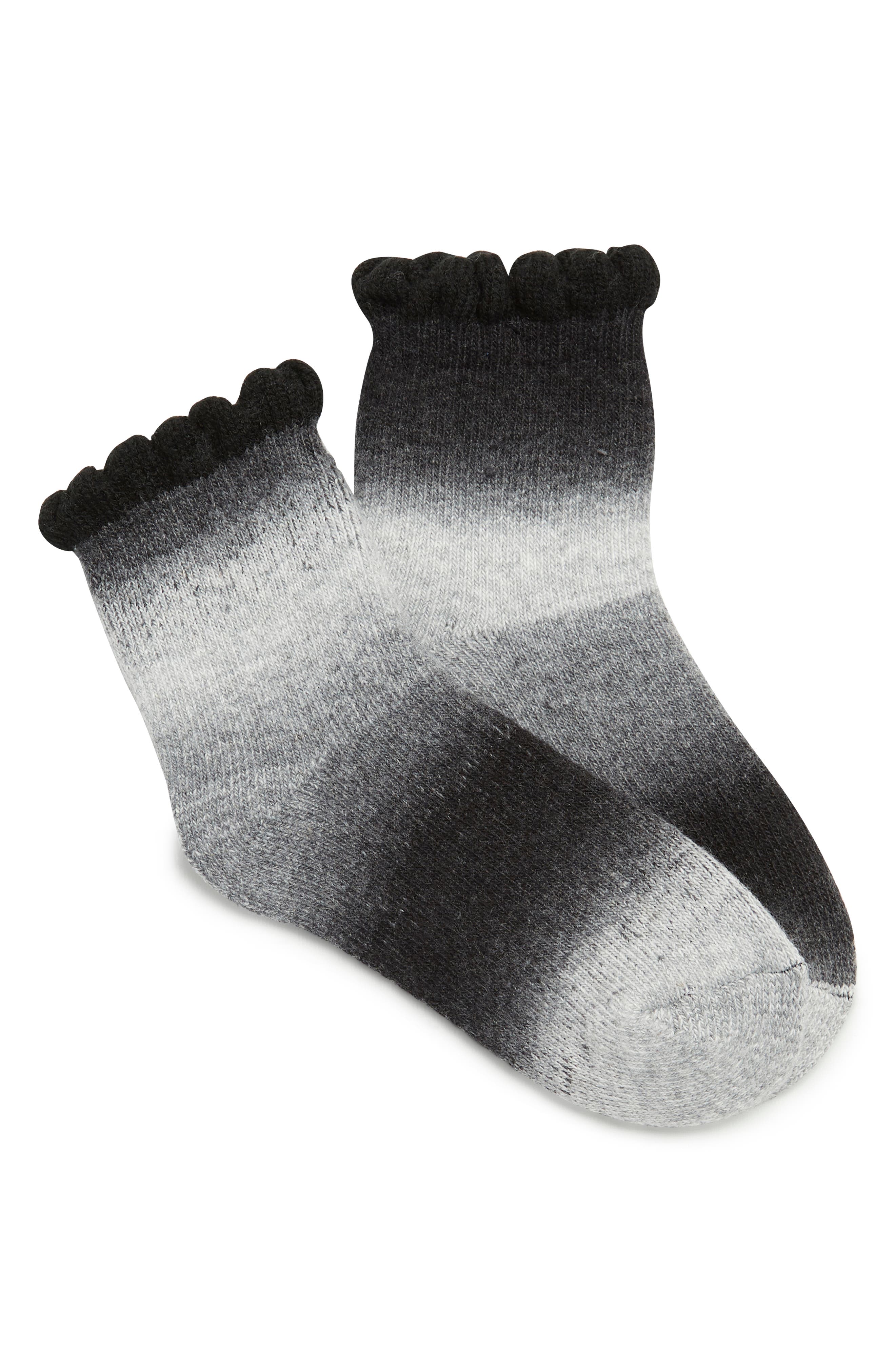 Scalloped Knit Slipper Socks Abound