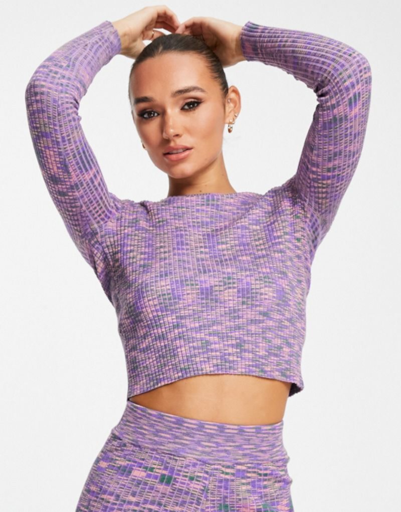 Фиолетовый укороченный свитер космической вязки Gianni Feraud — часть комплекта Gianni Feraud
