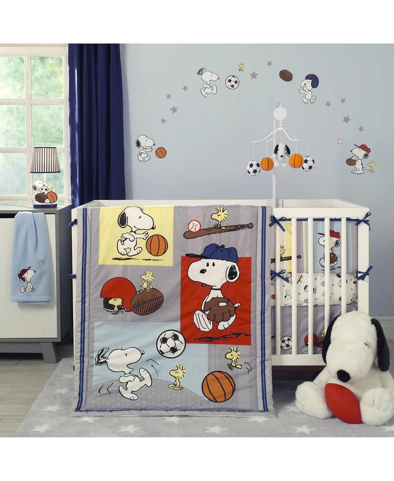 Snoopy Sports Серый/Синий/Желтый/Красный комплект постельного белья для детской кроватки из 3 предметов Bedtime Originals