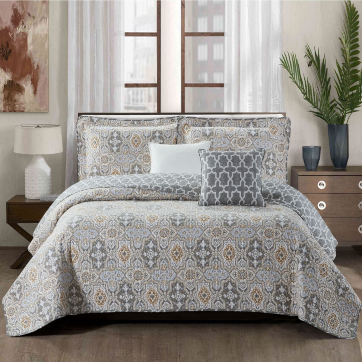 Serenta Lanza 5-piece Quilt Set with Coordinating Throw Pillows Serenta