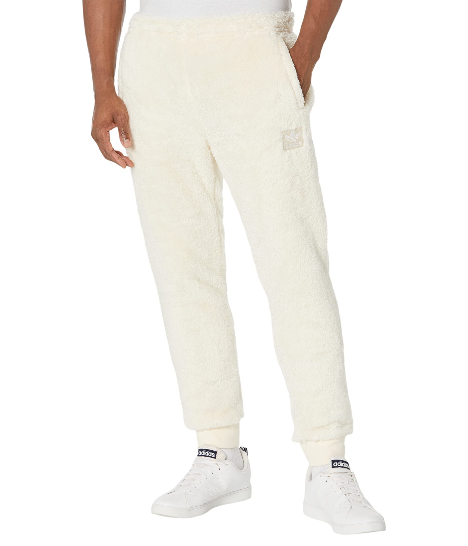 Тренировочные штаны Essentials Fluffy Fleece от Adidas для мужчин Adidas