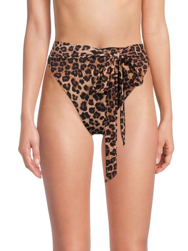 10 способов носить плавки бикини с леопардовым принтом Good American