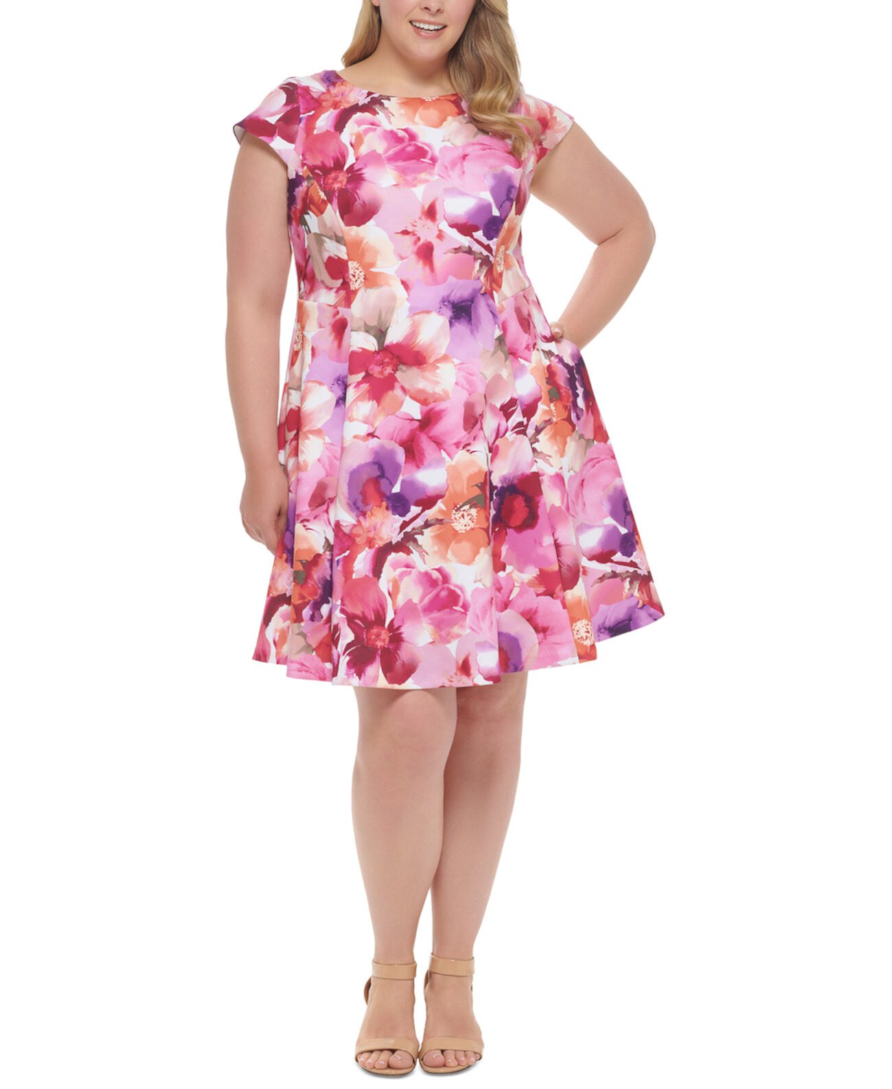 Платье больших размеров с короткими рукавами и цветочным принтом, облегающее и расклешенное Jessica Howard