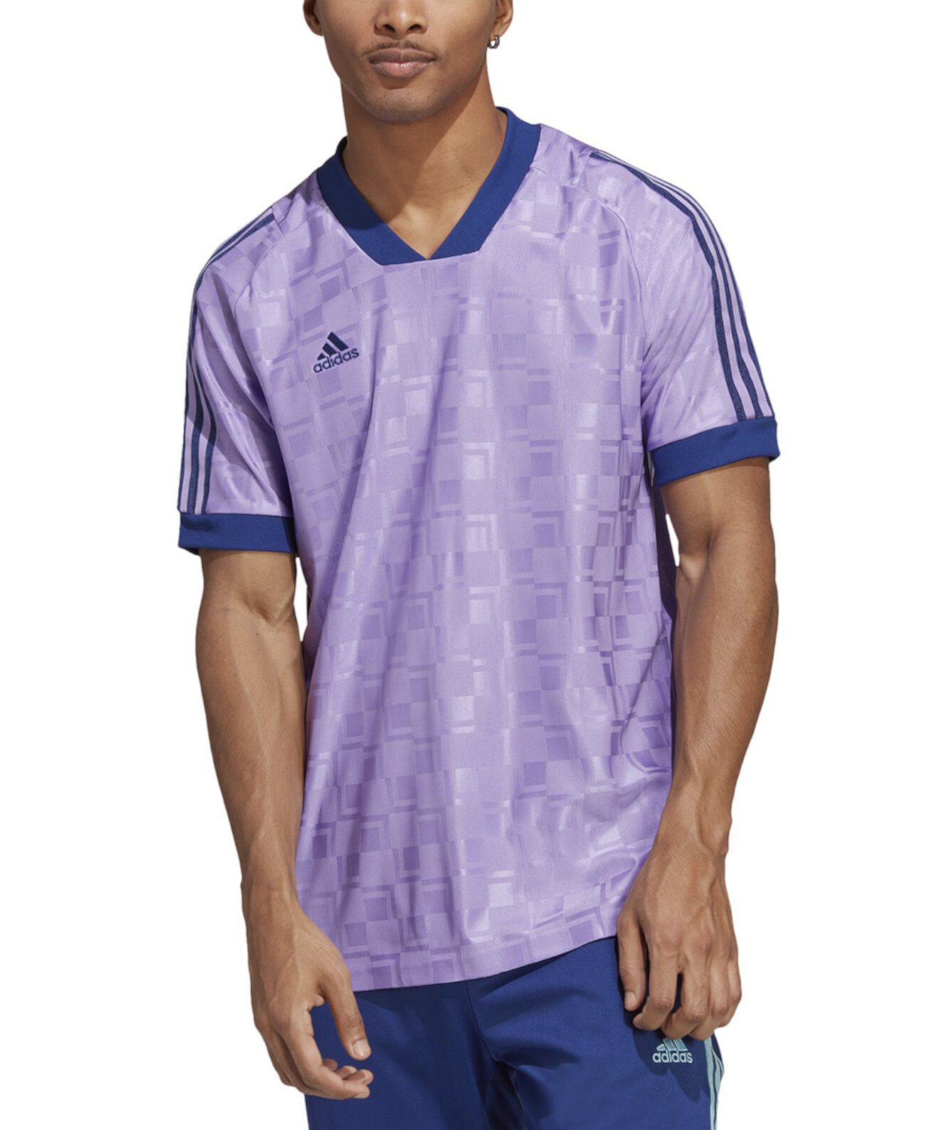 Футболка Tiro Slim-Fit с v-образным вырезом и короткими рукавами из джерси Adidas