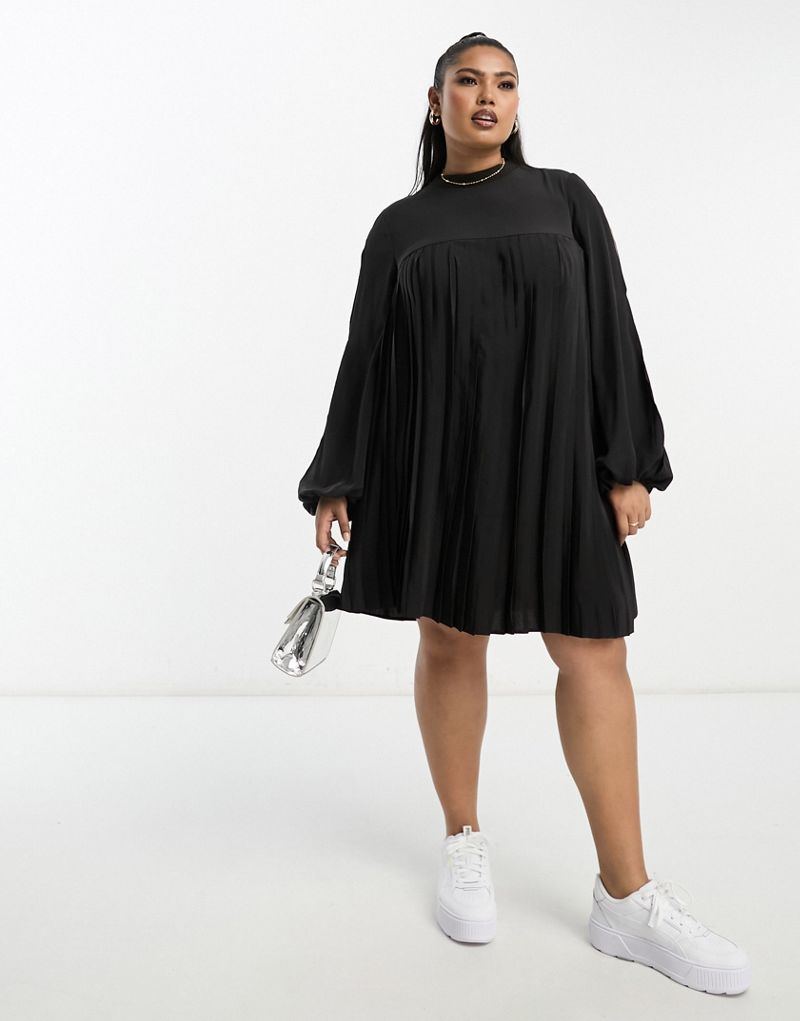Черное плиссированное мини-платье трапеции с высоким воротником и разрезными рукавами ASOS DESIGN Curve ASOS Curve