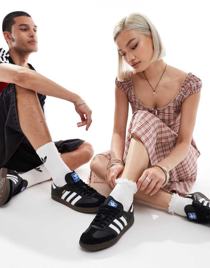  Кроссовки adidas Originals Samba OG в черно-белой расцветке  Adidas