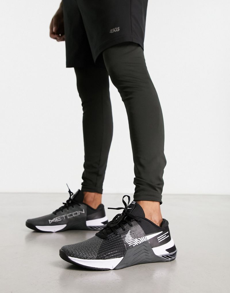 Мужские кеды Nike Metcon 8 в черно-сером цвете. Nike