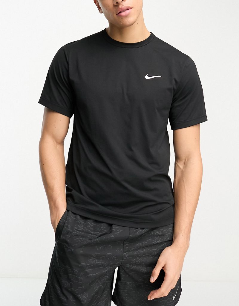 Черная футболка Nike Training Dri-FIT Nike