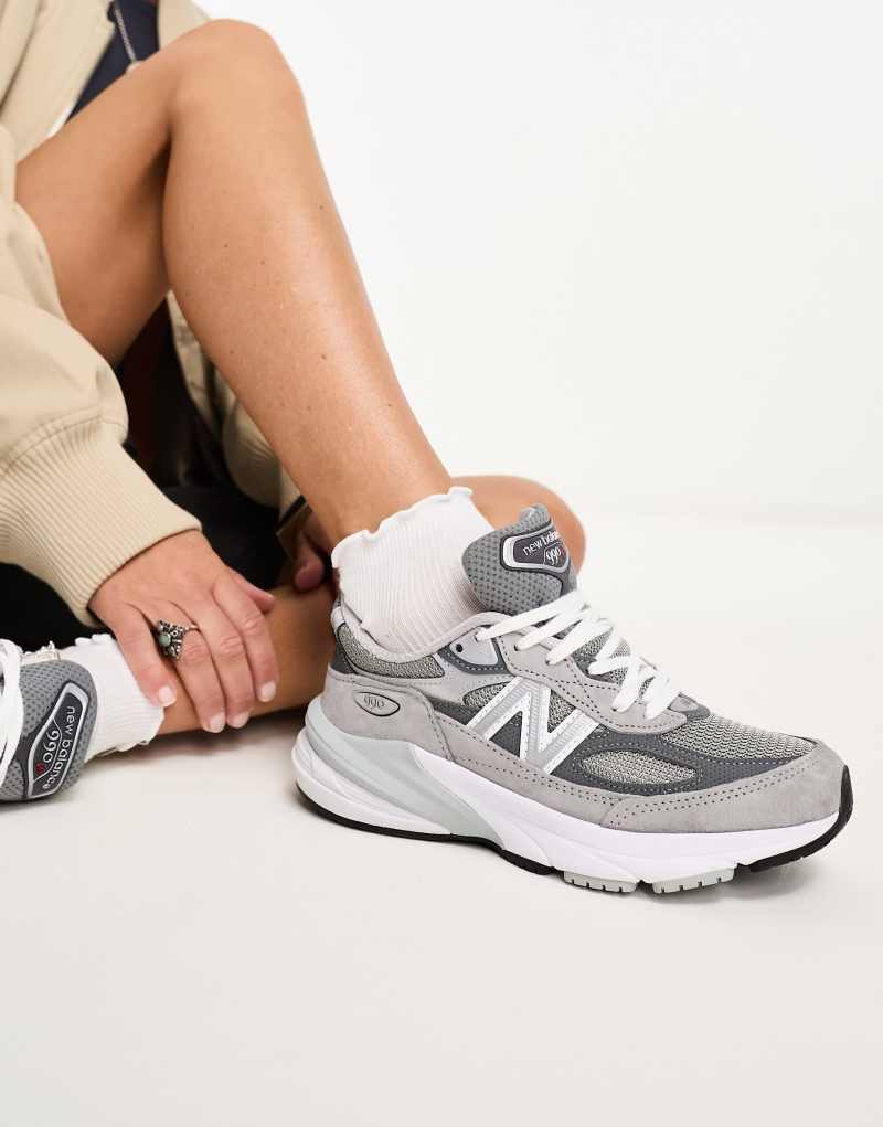 Женские кроссовки для повседневной жизни New Balance 990v6 в сером цвете New Balance