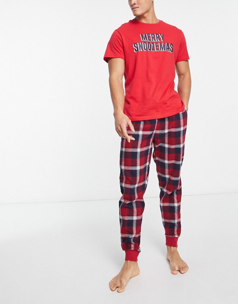 Поношенная красная рождественская пижама для сна Threadbare