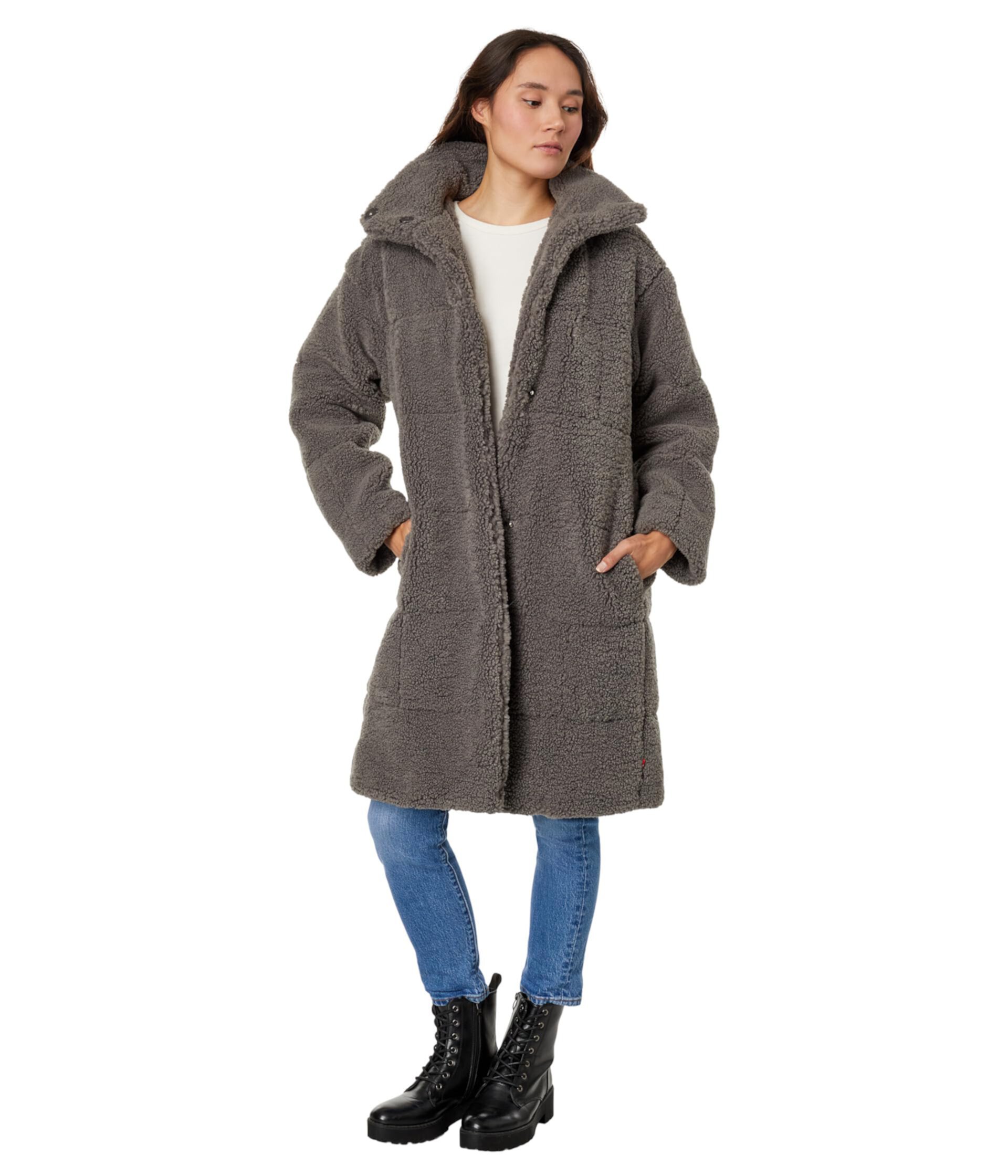 Женское Пальто Levi's® Quilted Sherpa из Искусственного Меха Levi's®